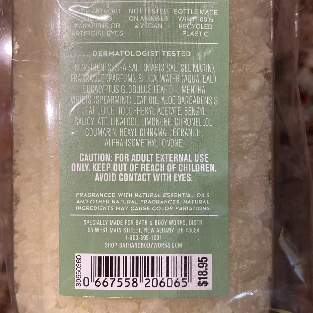 Aromatherapy “Eucalyptus Spearmint” Bath Soak, 17 oz / 481 mL, B&BW, NWT + Wrap